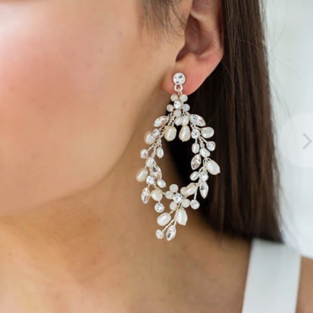 Brides and Hairpins Fern Earrings